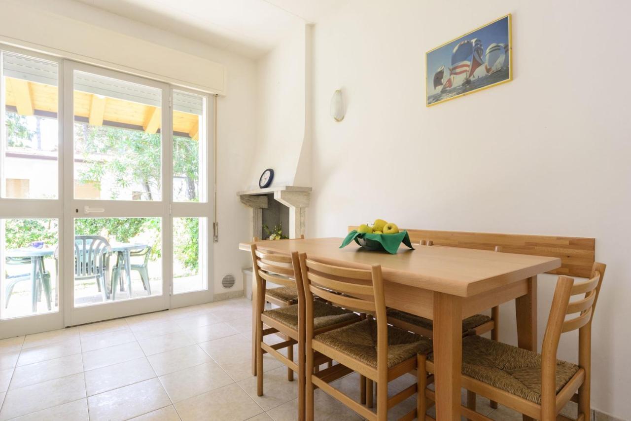 Holiday Home In Lignano 21669 Lignano Sabbiadoro Exterior foto